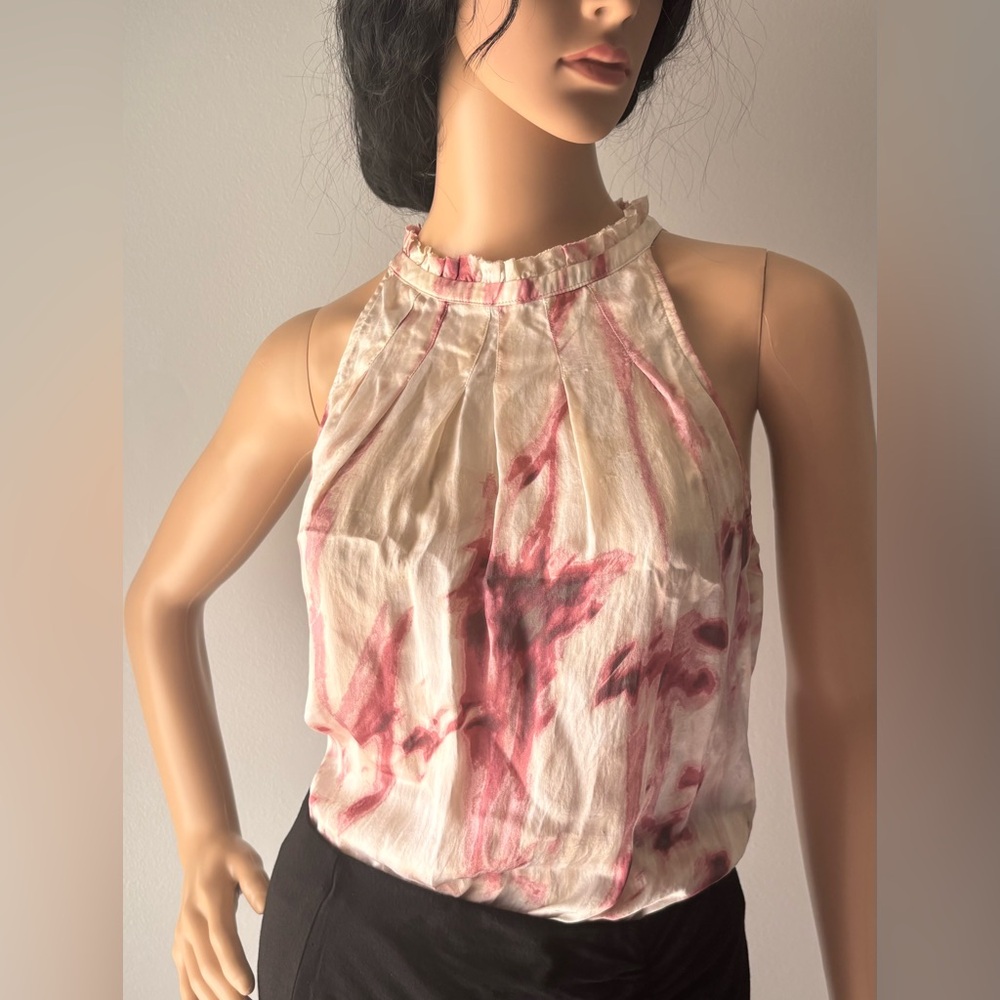 Banana Republic 100% Silk Halter Top Beige/Pink light & soft size Small